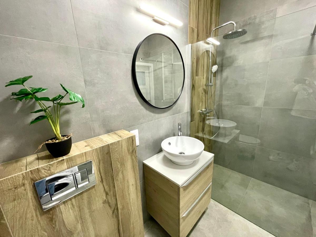 Modern Green Apartment Krakkó Kültér fotó